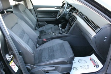 Volkswagen Passat B8 Variant Facelifting 1.5 TSI EVO 150KM 2022 Volkswagen Passat ELEGANCE 1.5 TSI 150KM Salon Polska GWARANCJA SelectCar+, zdjęcie 16