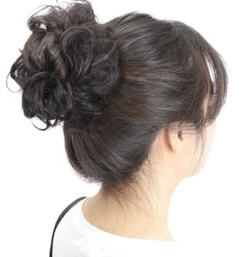 ЦВЕТА прилагаются, ТОЛСТЫЙ пучок на резинке, как НАТУРАЛЬНЫЙ.