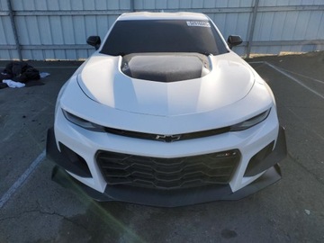 Chevrolet Camaro VI 2018 Chevrolet Camaro ZL1 2018 6.2l 6.2 Benzyna 650KM, zdjęcie 5