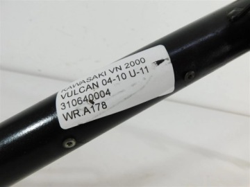 КРОНШТЕЙН РАМЫ KAWASAKI VN 2000 VULCAN 04-10 U-11 310640004
