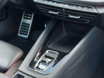 Skoda Octavia IV RS Kombi 2.0 TDI SCR 200KM 2022 Skoda Octavia RS, Keyless, Hak, Matrix, Head-Up, Asystenci 2.0 Diesel 200KM, zdjęcie 14