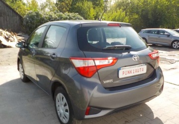 Toyota Yaris III Hatchback 5d Facelifting 2017 1.0 VVT-i 72KM 2019 Toyota Yaris Okazja Benzyna 72KM, zdjęcie 11
