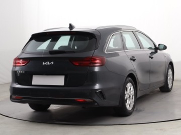 Kia Ceed III Kombi Facelifting 1.5 T-GDI 160KM 2022 Kia Ceed 1.5 T-GDI, Salon Polska, 1. Właściciel, zdjęcie 4