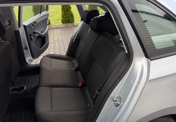 Skoda Rapid II Spaceback 1.2 MPI 75KM 2014 Skoda RAPID 1.2 Benzyna 75 KM GAZ Salon Polska 1.2 BenzynaLPG 75KM, zdjęcie 15