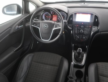 Opel Astra J GTC 1.6 CDTI Ecotec 110KM 2016 Opel Astra 1.6 CDTI, Skóra, Navi, Klima, zdjęcie 6