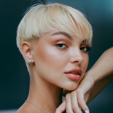 RR LINE STYLING PRO ПАСТА ДЛЯ УКЛАДКИ ВОЛОС