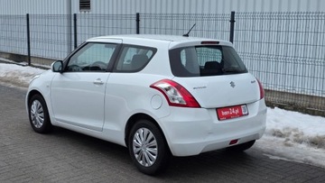 Suzuki Swift V 2012 Suzuki Swift Benzyna Bezwypadkowy Bialy shogun 1.3 Benzyna 95KM, zdjęcie 4