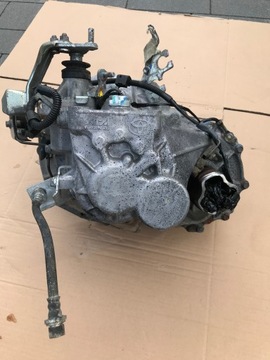 КОРОБКА ПЕРЕДАЧ TOYOTA YARIS ll 1.3 2006-2009
