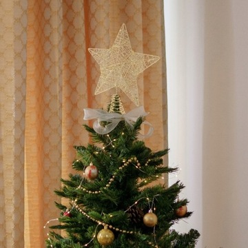 Украшение елки в виде звезды