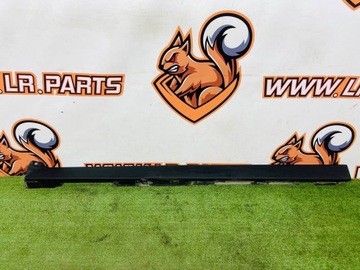 LISTWA PROGOWA PRAWA JAGUAR X761 HK83-101D56-BF