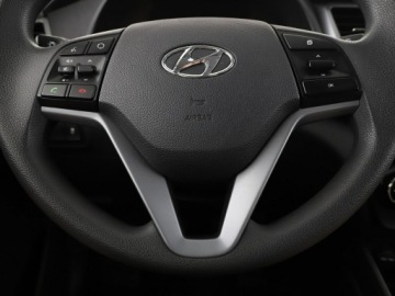Hyundai Tucson III SUV 1.6 GDI 132KM 2015 Hyundai Tucson klima radio el szyby manual pelen, zdjęcie 20