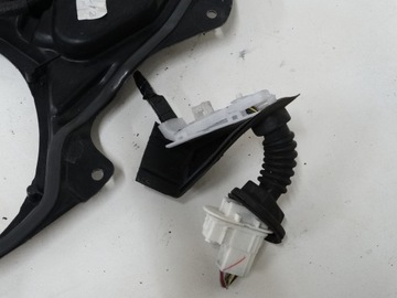 ДВЕРЬ ПЛАСТИКОВАЯ ЗАДНЯЯ ПРАВАЯ MAZDA 3 BP4K-7297X