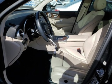 Mercedes GLC C253 2021 Mercedes-Benz GLC 300 4Matic 2021 2.0l 2.0 Benzyna 255KM, zdjęcie 7