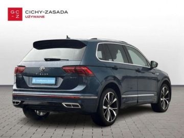 Volkswagen Tiguan II SUV Facelifting 2.0 TDI 200KM 2021 Volkswagen Tiguan R-line Kamery 360 HarmanKardon Zawieszenie DCC ACC Faktu, zdjęcie 4