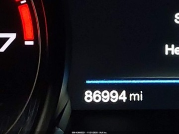 Alfa Romeo Stelvio SUV 2.0 Turbo 280KM 2018 Alfa Romeo Stelvio 2018 r.,2,0L TI SPORT AWD 2.0 Benzyna 280KM, zdjęcie 7