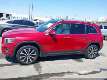 Mercedes GLB 2021 Mercedes-Benz GLB 250 2021 2.0l 2.0 Benzyna 221KM, zdjęcie 2