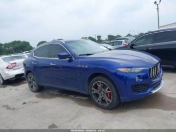 Maserati Levante 2019 Maserati Levante 3.0 s awd Benzyna 424KM, zdjęcie 5