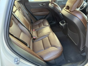 Volvo XC60 II Crossover D4 190KM 2018 Volvo XC 60 Inscription*CarPlay*, zdjęcie 20