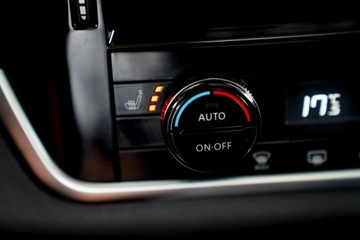 Nissan Qashqai III Crossover 1.3 DIG-T MHEV 158KM 2023 Nissan Qashqai TEKNA+ SKÓRA nawi 4 KAMERY line, zdjęcie 33