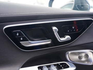 Mercedes GLC C254/X254 Coupe 2.0 200 204KM 2026 MERCEDES-BENZ GLC 200 4-Matic AMG Line 2.0 (204KM) 2026, zdjęcie 11