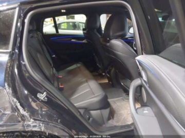 BMW 2022 BMW X4 M 2022 r., 3,0L M40I 3.0 Benzyna 382KM, zdjęcie 9