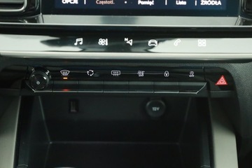 Citroen C5 Aircross SUV 1.5 BlueHDI 131KM 2020 Citroen C5 Aircross BlueHDi 130, Salon Polska, zdjęcie 9