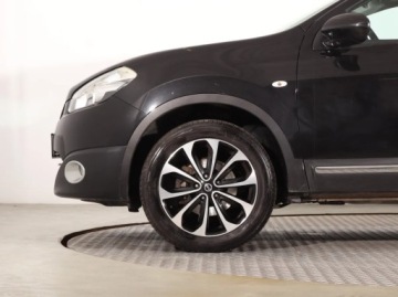 Nissan Qashqai I Crossover 1.6 Start/Stop 117KM 2010 Nissan Qashqai 1.6, 7 miejsc, Klima, Klimatronic, zdjęcie 14