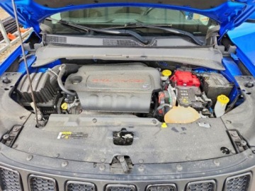 Jeep Compass II 2021 Jeep Compass Latitude 2021 2.4 Benzyna 180KM, zdjęcie 6