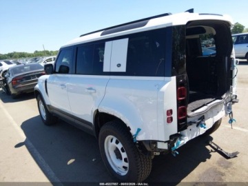 Land Rover Defender IV (L663) 2023 Land Rover Defender 110 Standard 2023 2.0 Benzyna 296KM, zdjęcie 2