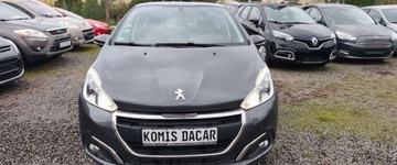 Peugeot 208 I Hatchback 5d Facelifting 1.2 PureTech 82KM 2016 Peugeot 208 Peugeot 208 1.2 PureTech Allure 1.2 Benzyna 82KM, zdjęcie 5