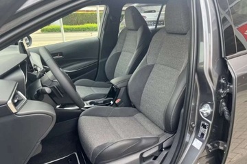 Toyota Corolla XII TS Kombi Facelifting 1.8 Hybrid 140KM 2025 Toyota Corolla 1.8 140KM Touring Sports Duzy rabat Polski Salon Style, zdjęcie 16