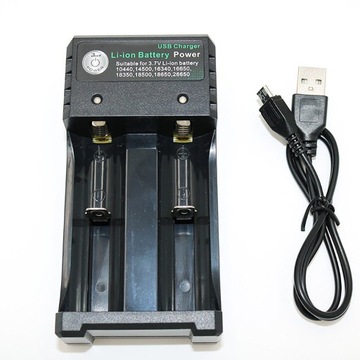 Ładowarka USB 18650 czarna 2 gniazda AC 110 V 220V