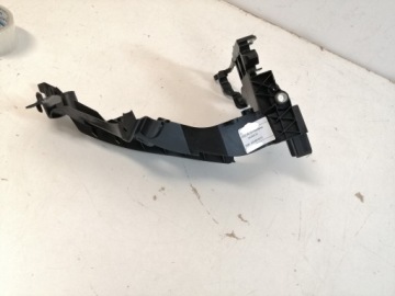 Крепление левого габаритного фонаря AUDI A5 LIFT 11- 8T0-D