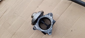 ZAWÓR EGR TOURAN I CADDY PASSAT B6 JETTA 2.0TDI AZV 038131501S