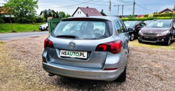 Opel Astra J Sports Tourer Facelifting 1.4 Turbo ECOTEC 140KM 2013 Opel Astra BENZYNA NAWIGACJA LIFT super okazja polecamy 1.4 140KM, zdjęcie 12