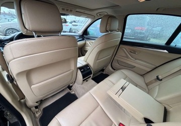 BMW Seria 5 F10-F11 Limuzyna 520i 184KM 2012 BMW Seria 5 2012 r. 2.0 Benzyna 184KM, zdjęcie 11