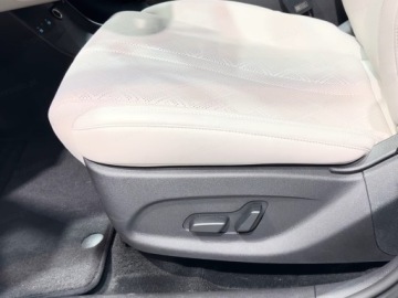 BYD 2025 BYD ATTO 2 Boost DM-i aut Suv (212 KM) 2025, zdjęcie 9