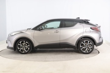 Toyota C-HR I Crossover 1.8 Hybrid 122KM 2018 Toyota C-HR 1.8 Hybrid, Salon Polska, zdjęcie 2