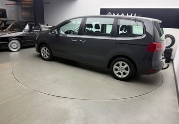 Volkswagen Sharan II Van 2.0 TDI-CR BMT 140KM 2010 Volkswagen Sharan 7 Miejsc Navi Klima Kamera Automat Alu Zamiana Raty Gwar, zdjęcie 6