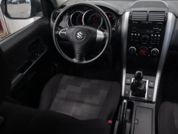 Suzuki Grand Vitara II SUV 3d Facelifting 1.6 VVT 106KM 2009 Suzuki Grand Vitara 1.6, Salon Polska, Serwis ASO, zdjęcie 6