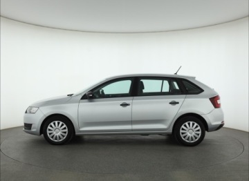 Skoda Rapid II Liftback Facelifting 1.0 TSI 95KM 2017 Skoda Rapid Spaceback 1.0 TSI, Salon Polska, zdjęcie 2