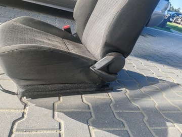 SEDADLO LEVÝ ŘIDIČE PŘEDNÍ SUZUKI BALENO II 15-