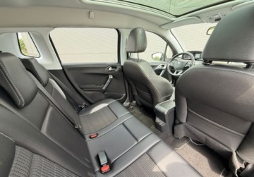 Peugeot 2008 I SUV Facelifting 1.2 PureTech 110KM 2019 Peugeot 2008 1.2 Benzyna 110KM, zdjęcie 24