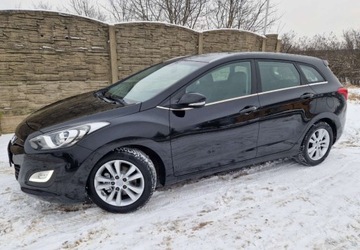 Hyundai i30 II Wagon 1.4 CVVT 100KM 2013 Hyundai i30 1.4OryginalGrzaneFotele Czujniki Parkowania Led 1.4 99KM, zdjęcie 2