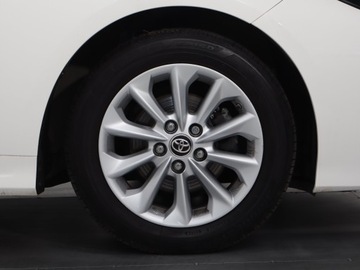 Toyota Corolla XII Sedan Facelifting 1.5 VVT-i 125KM 2023 Toyota Corolla 1.5 VVT-i, Salon Polska, zdjęcie 13