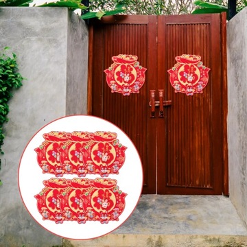 Окно символов Фу соседствует с китайским.