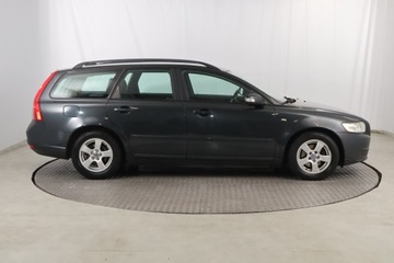 Volvo V50 1.6 DRIVe 109KM 2009 Volvo V50 1.6 D, HAK, Klima, Klimatronic,ALU, zdjęcie 5