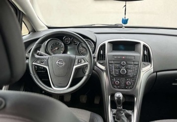 Opel Astra J Sports Tourer 1.4 Turbo ECOTEC 120KM 2011 Opel Astra Samochod z gwarancja 1.4 Benzyna 120KM, zdjęcie 14