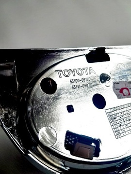 CHRÓM MŘÍŽKY TOYOTA AVENSIS T27 53100-05120 OE