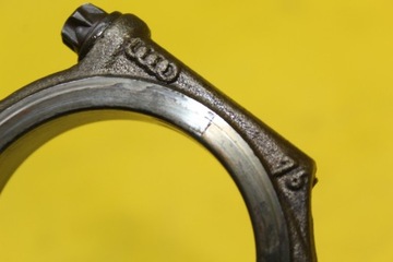 ШАТУН ПОРШНЯ РУКОЯТКА 84L30 078J A8 D3 4.2 B BFM